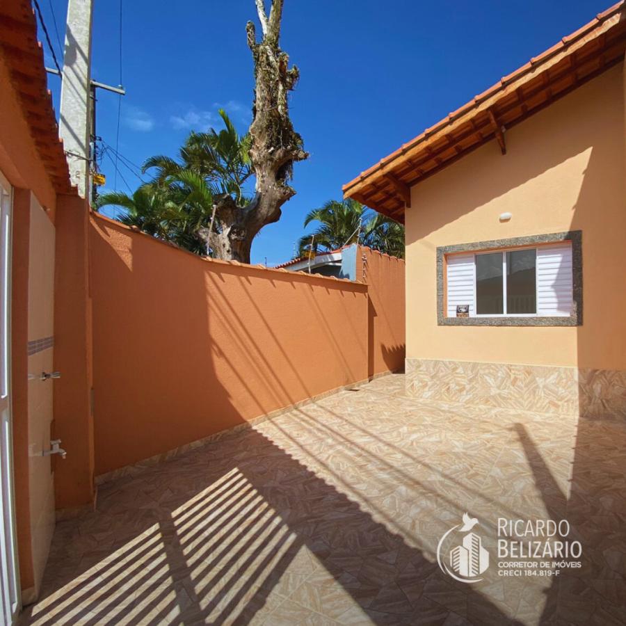 Casa para Venda no bairro Campos Elíseos, lado serra na cidade de Itanhaém  / SP. R$ 210.000,00 